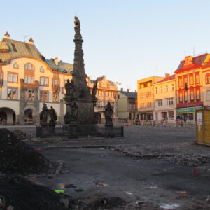 náměstí při opravě